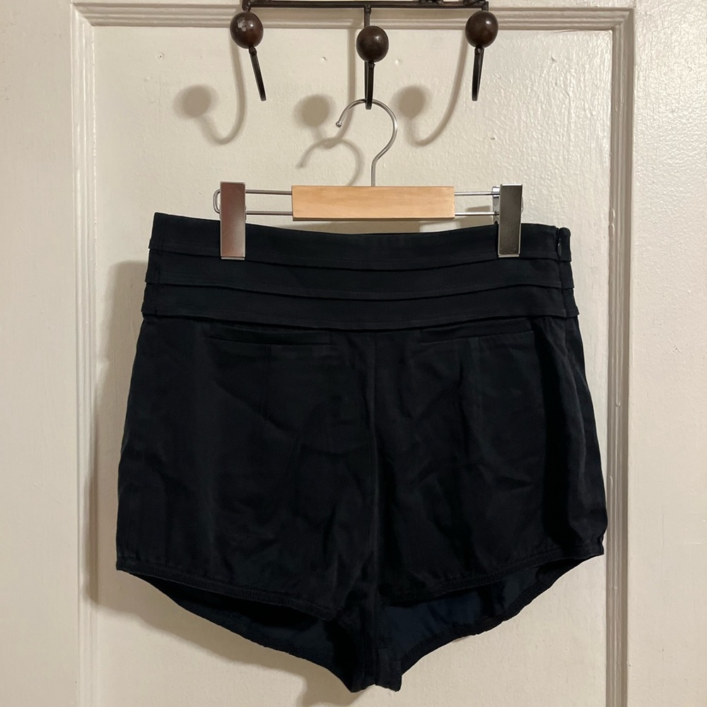 Brand new Anthropologie Pilcro black shorts size 29